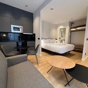 https://apartamentos-laforja.topbarcelonahotels.com